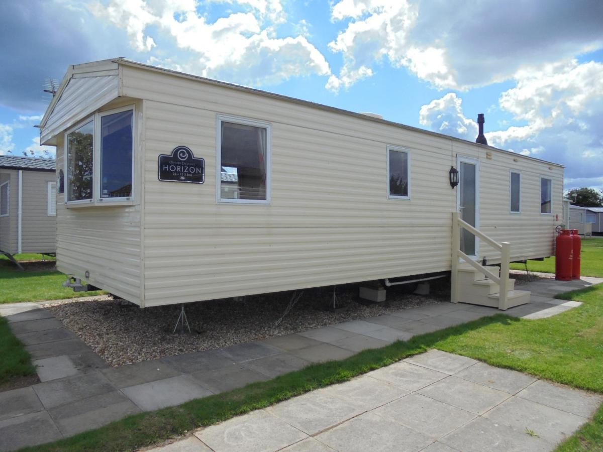 Kingfisher : Horizon Ii:- 8 Berth, Close To Site Entrance Ingoldmells Exterior photo